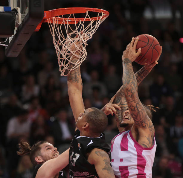 冠军不是终 冠军不是终