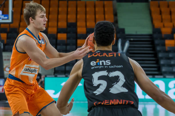 分钟依靠一 分钟依靠一